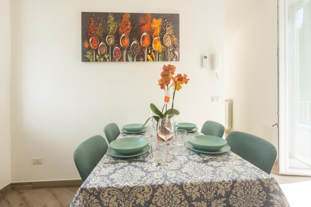 Apartamento Sorrento Tower Exterior foto