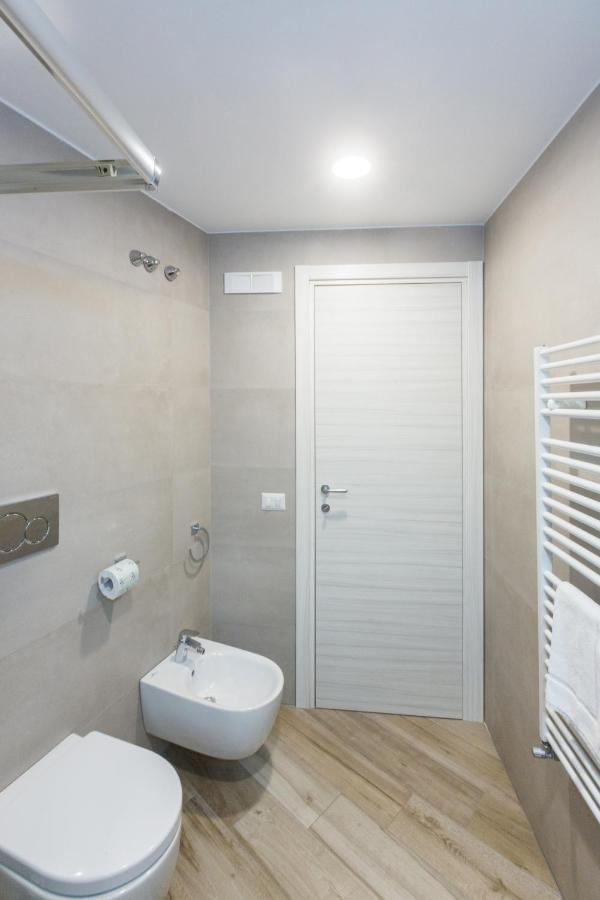 Apartamento Sorrento Tower Exterior foto